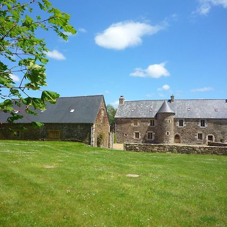 Gite Du Manoir Du Cosquer Pommerit-Jaudy Eksteriør billede
